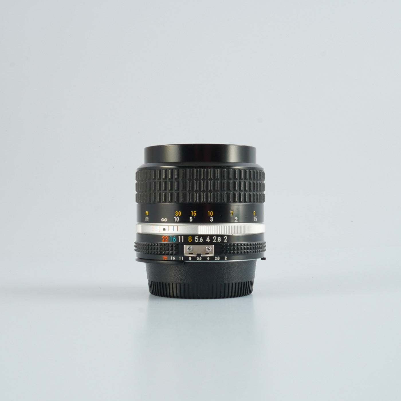 Serviced】 Nikon Ai-S NIKKOR 85mm F/2 単焦点レンズ – 山田写真機店