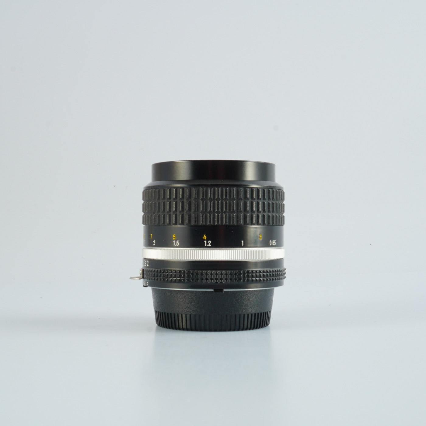 【Serviced】 Nikon Ai-S NIKKOR 85mm F/2 単焦点レンズ