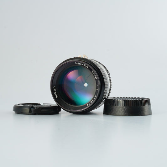 【Serviced】 Nikon Ai-S NIKKOR 85mm F/2 単焦点レンズ