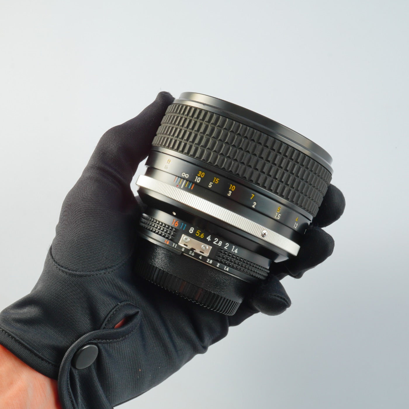 【Serviced】 Nikon Ai-S NIKKOR 85mm F/1.4 単焦点レンズ