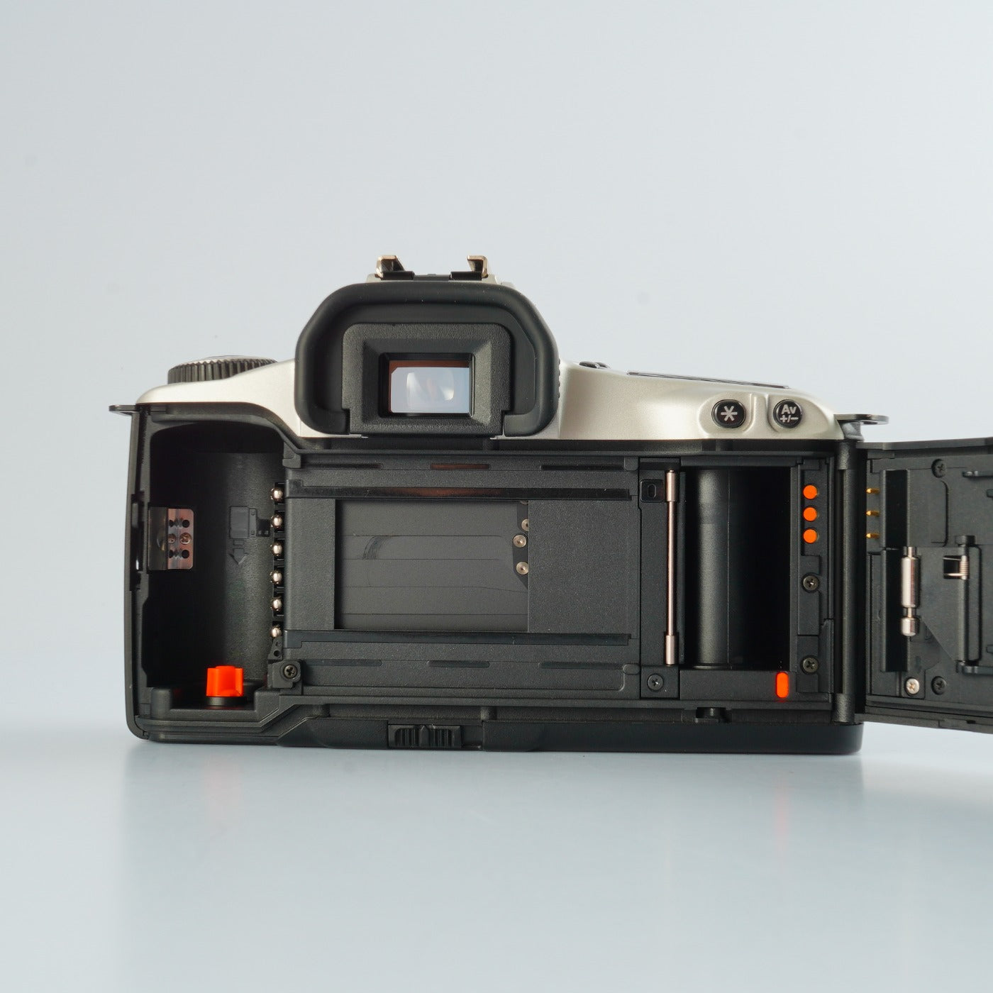 Canon EOS Kiss Ⅲ (REBEL 2000/QD) AF フィルム一眼レフカメラ