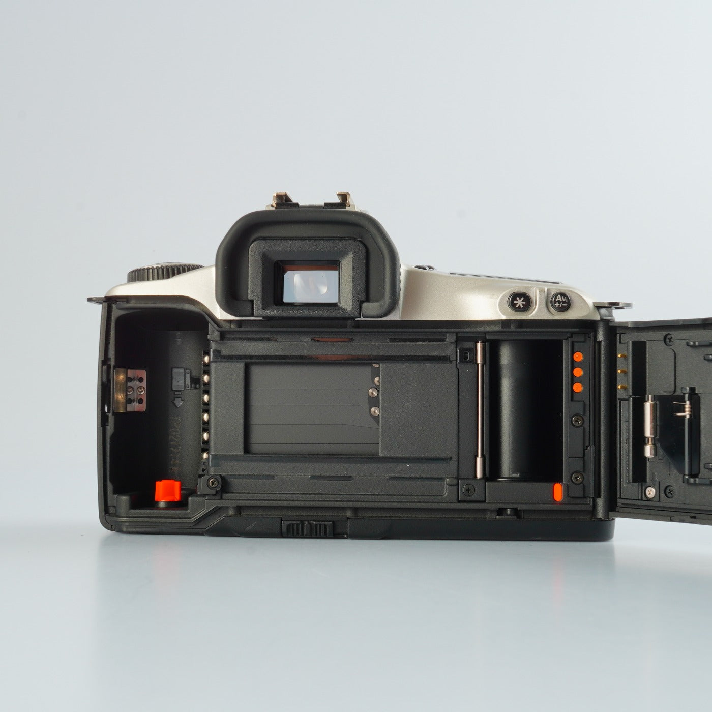 Canon EOS Kiss Ⅲ (REBEL 2000/QD) AF フィルム一眼レフカメラ