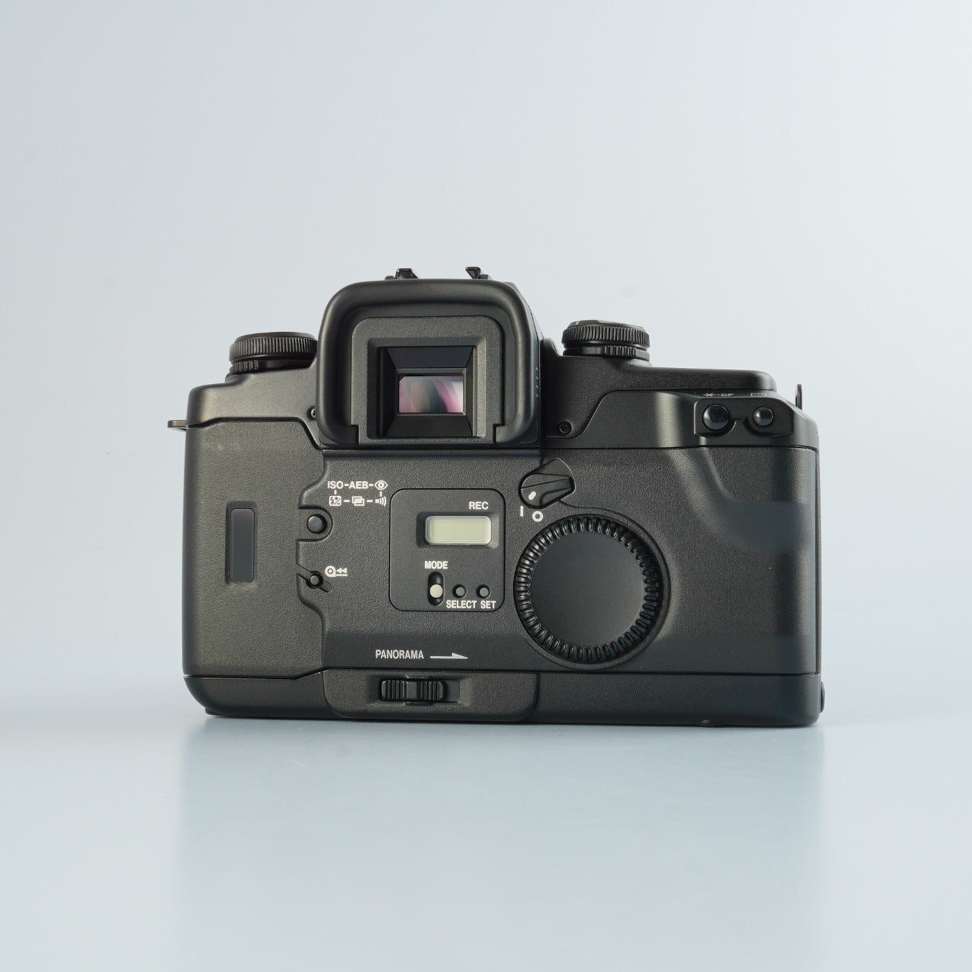 Canon EOS 55 (ELAN II) Black ＋ EF 28-80mm F/3.5-5.6 Ⅱ USM AF フィルム一眼レフカメラ