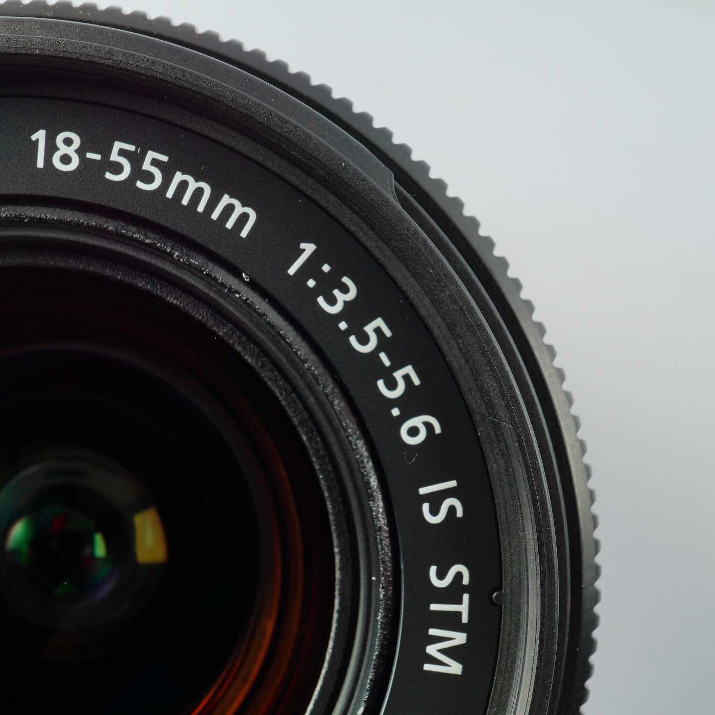 Canon EF-S 18-55mm F/3.5-5.6 IS STM ズームレンズ