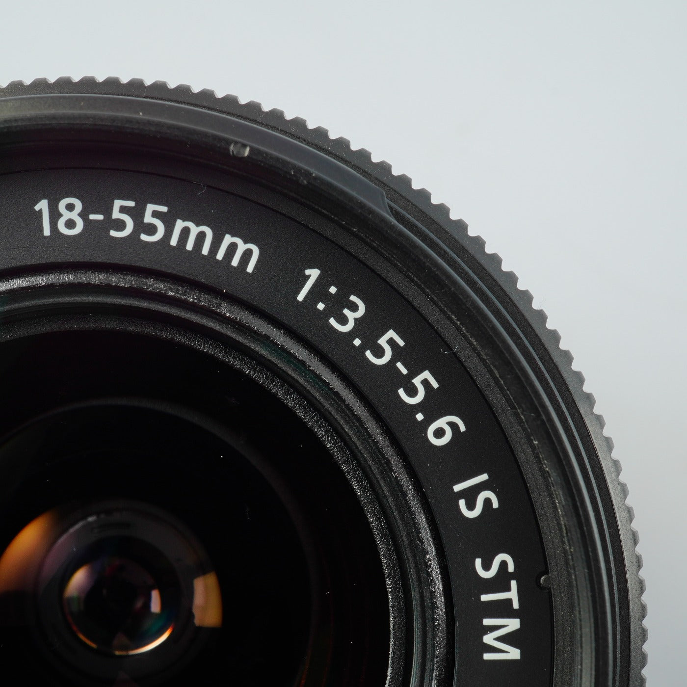 Canon EF-S 18-55mm F/3.5-5.6 IS STM ズームレンズ
