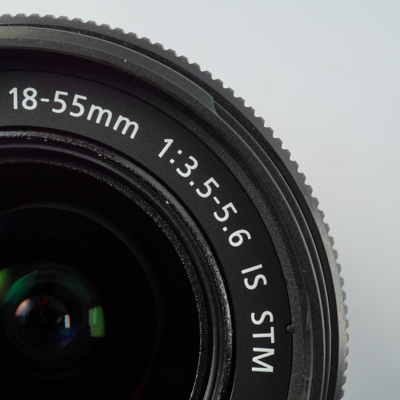 Canon EF-S 18-55mm F/3.5-5.6 IS STM ズームレンズ