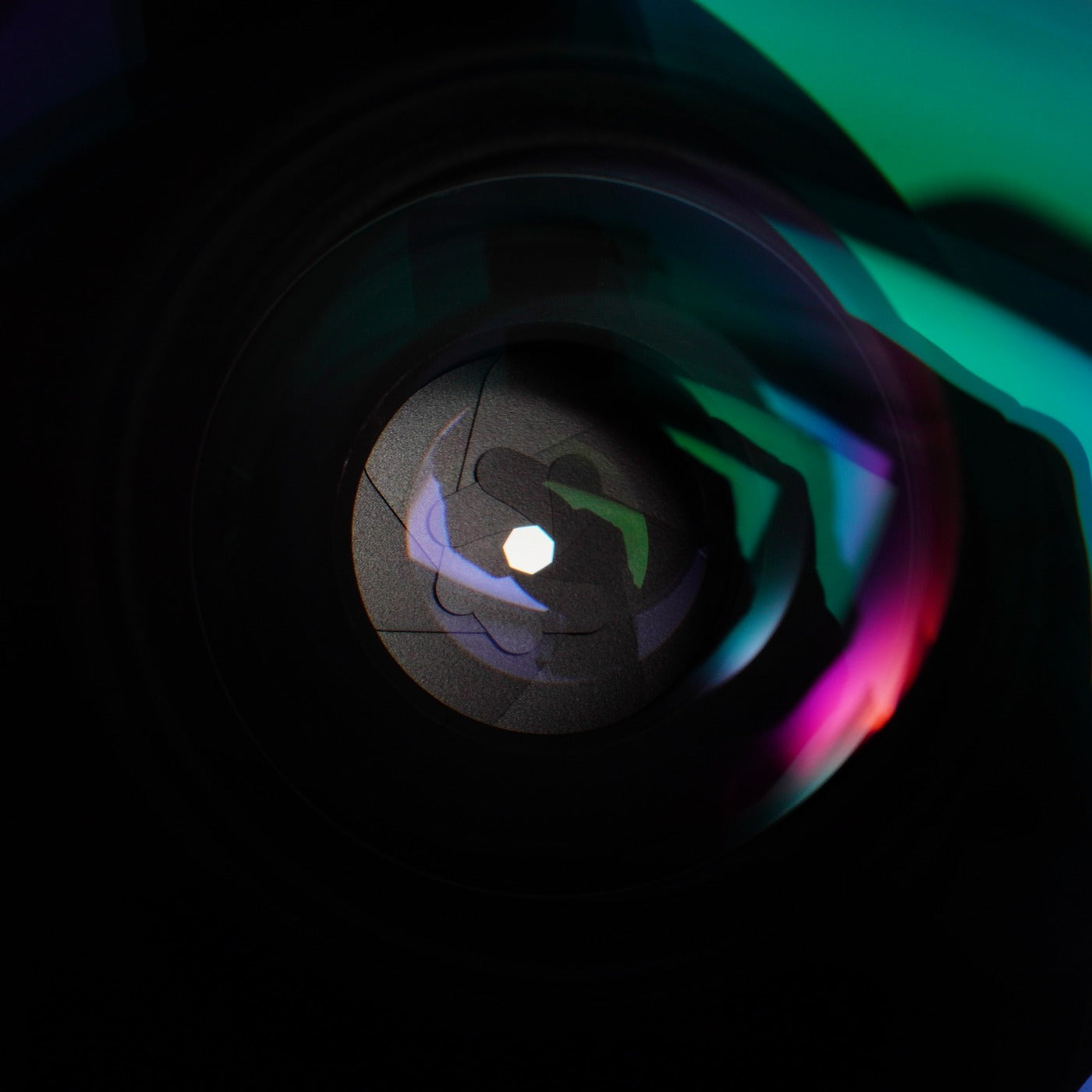 【Serviced】 Nikon Ai Nikkor 28mm F/2.8 単焦点レンズ