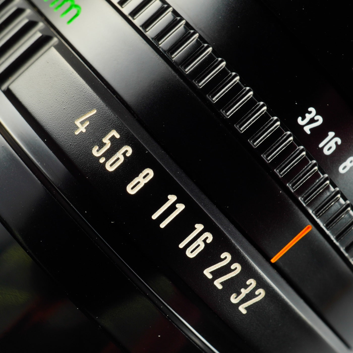 Canon FD 70-210mm F/4 ズームレンズ