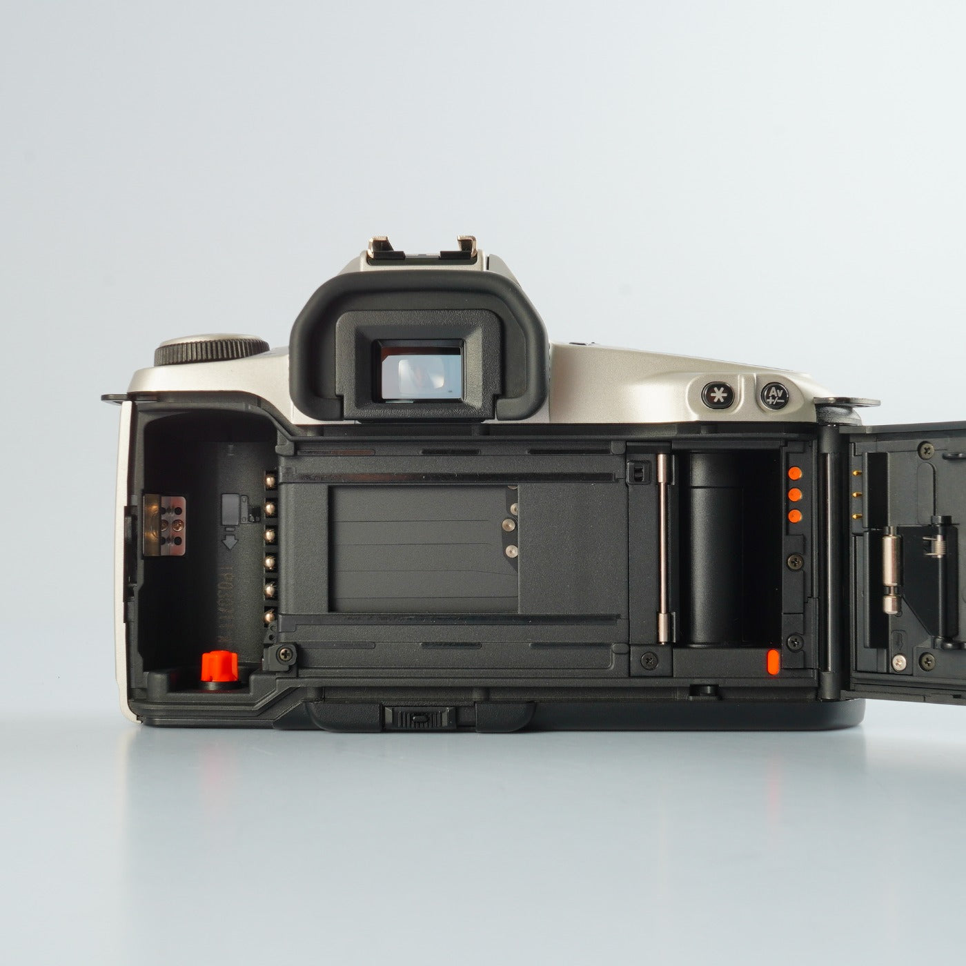 Canon EOS Kiss (REBEL XS) AF フィルム一眼レフカメラ