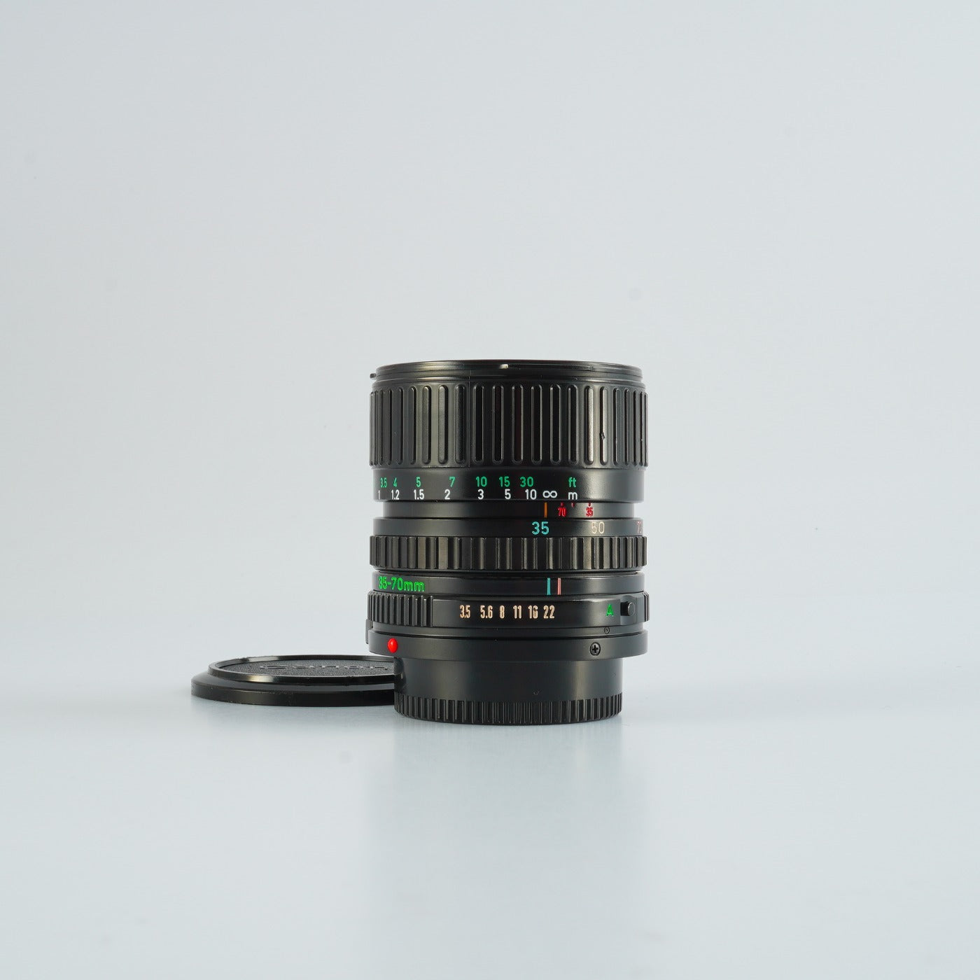 Canon FD 35-70mm F/3.5-4.5 ズームレンズ