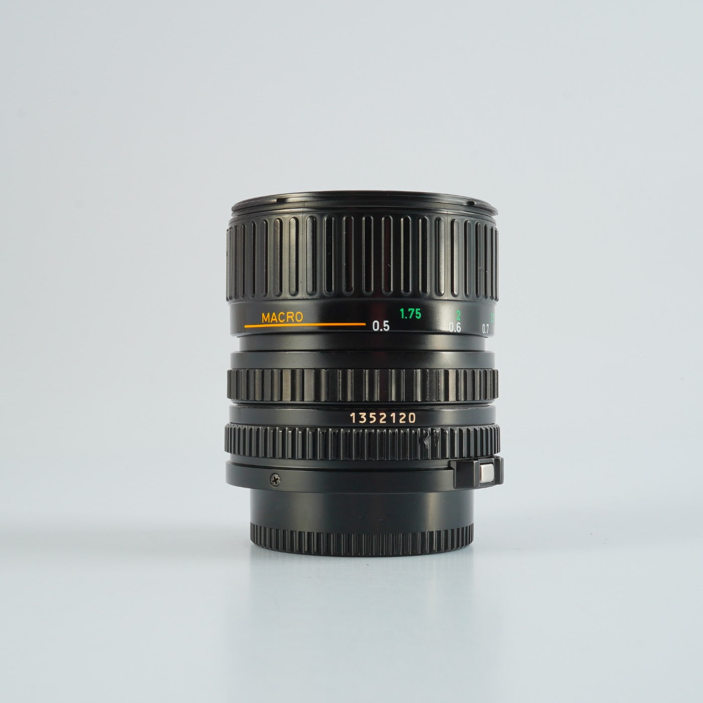 Canon FD 35-70mm F/3.5-4.5 ズームレンズ