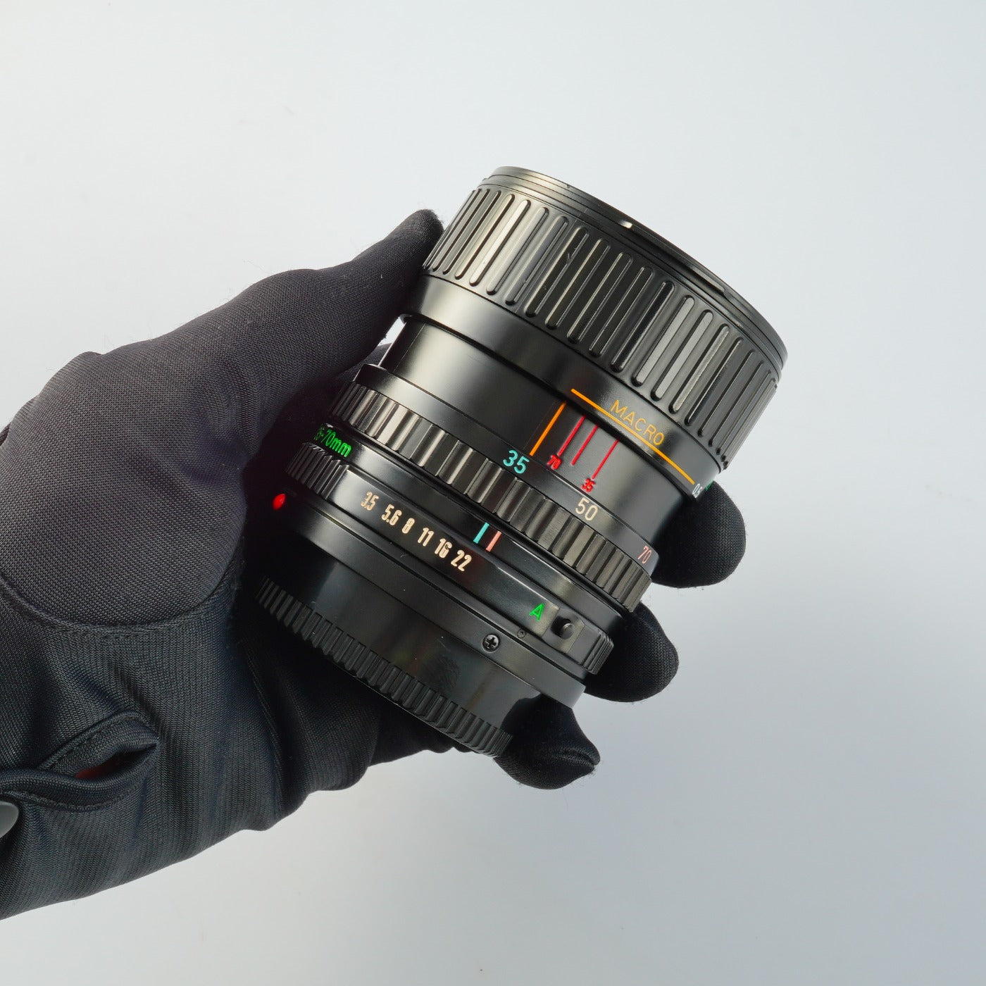 Canon FD 35-70mm F/3.5-4.5 ズームレンズ