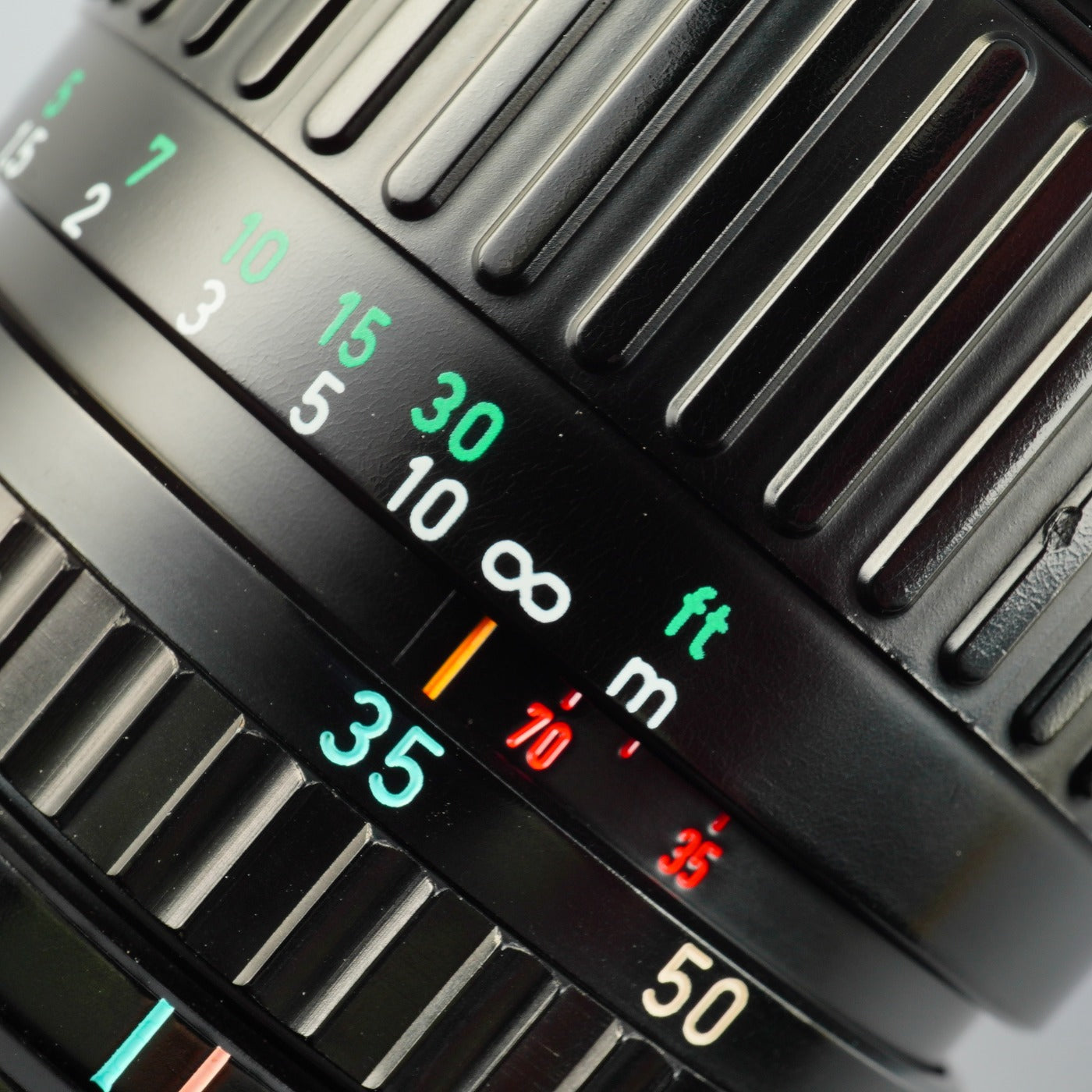 Canon FD 35-70mm F/3.5-4.5 ズームレンズ