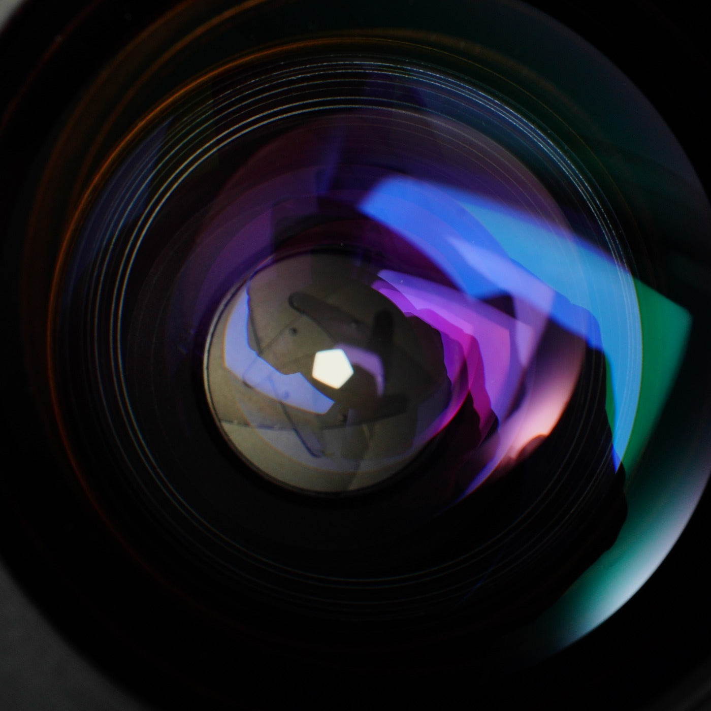 Canon FD 35-70mm F/3.5-4.5 ズームレンズ