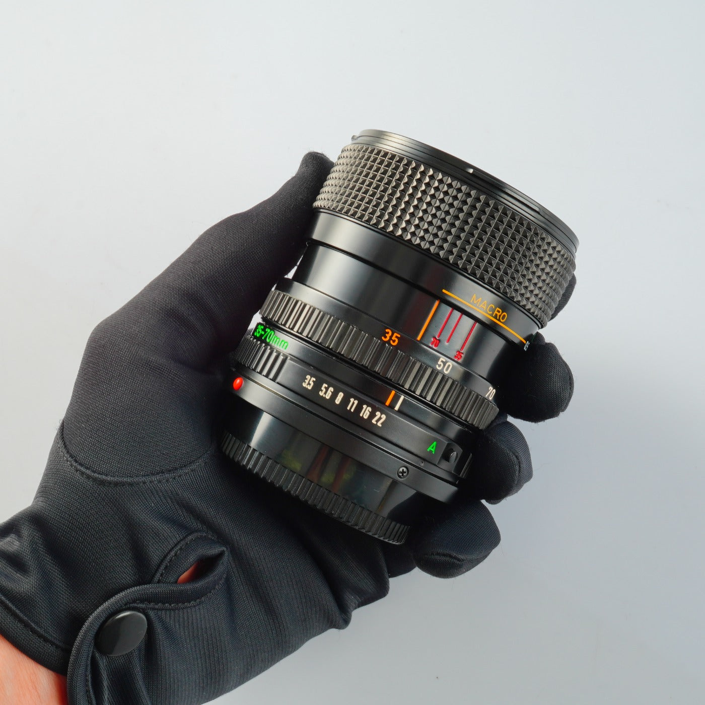 Canon FD 35-70mm F/3.5-4.5 ズームレンズ