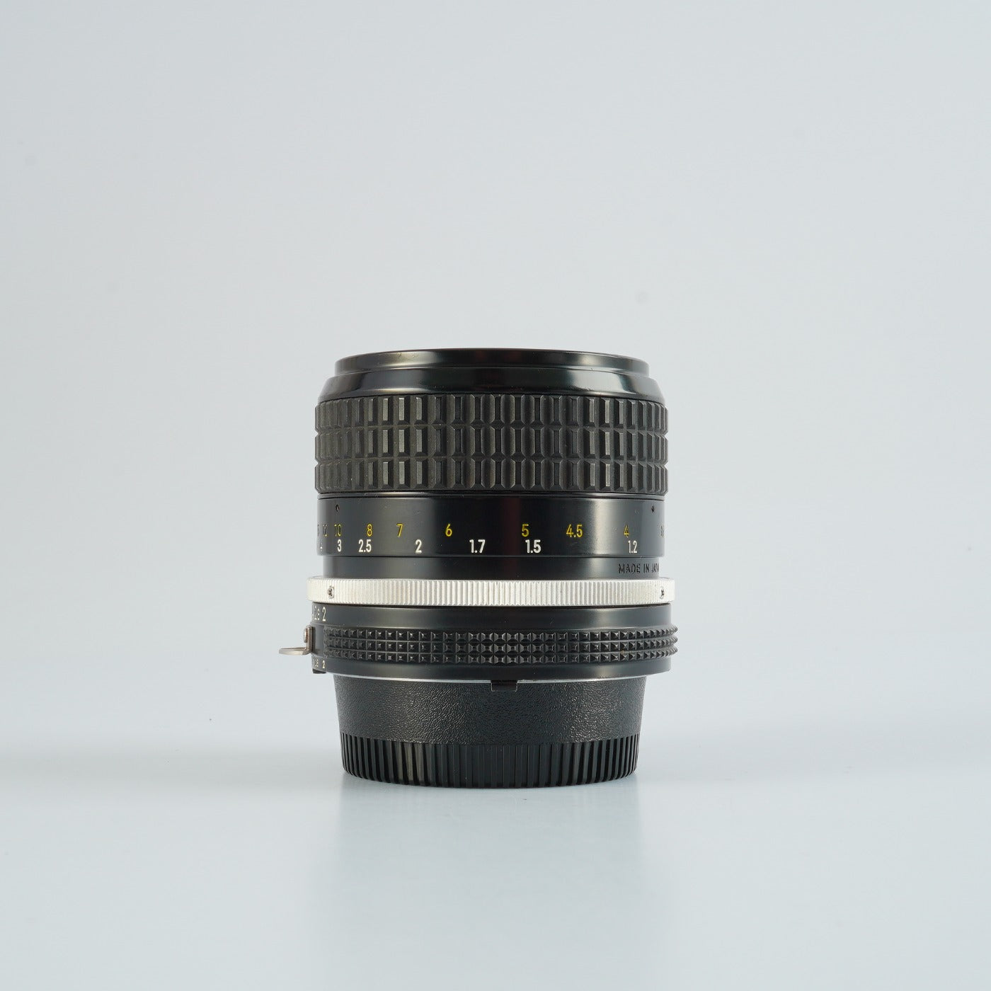 【Serviced】 Nikon Ai NIKKOR 85mm F/2 単焦点レンズ