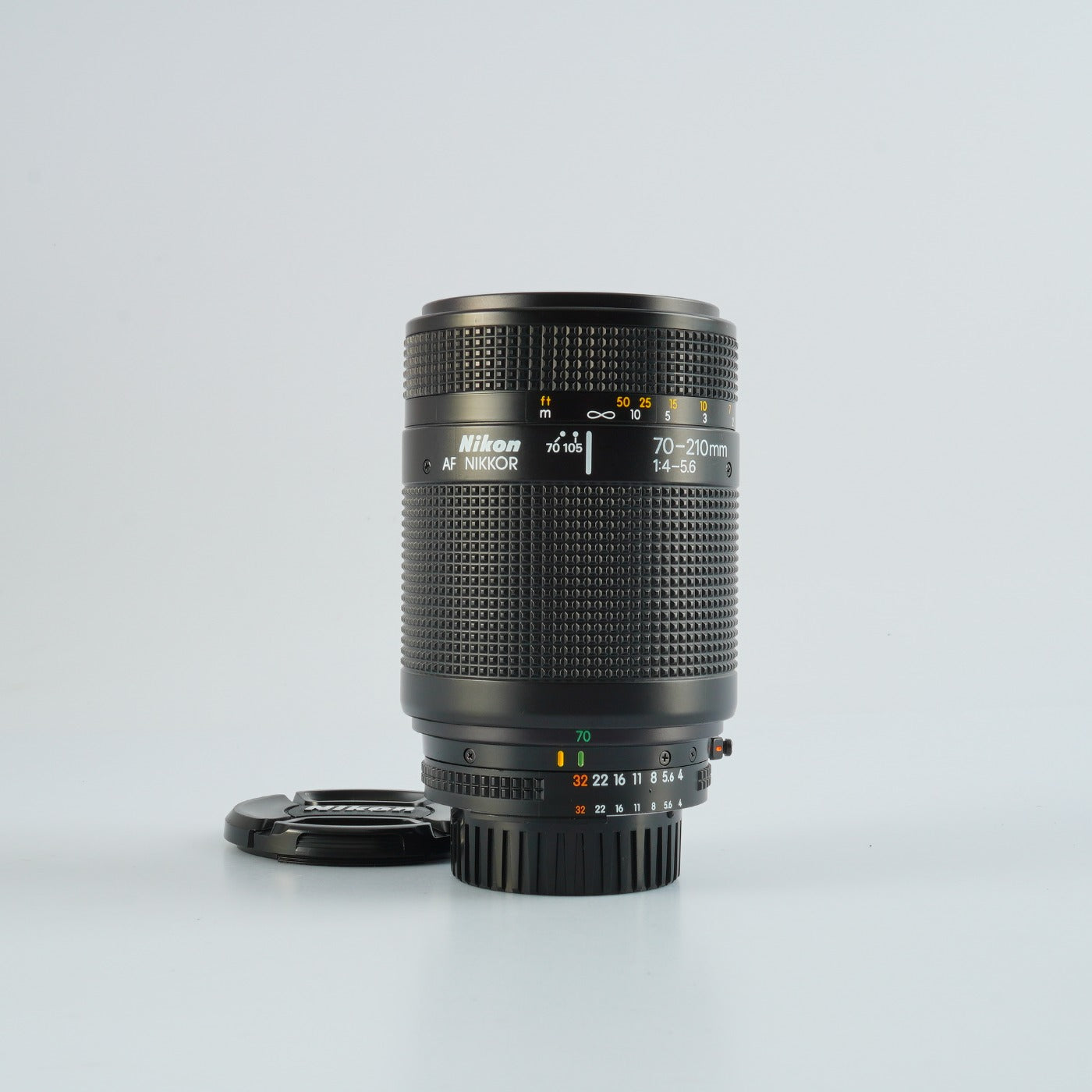 Nikon AF NIKKOR 70-210mm F/4-5.6 ズームレンズ