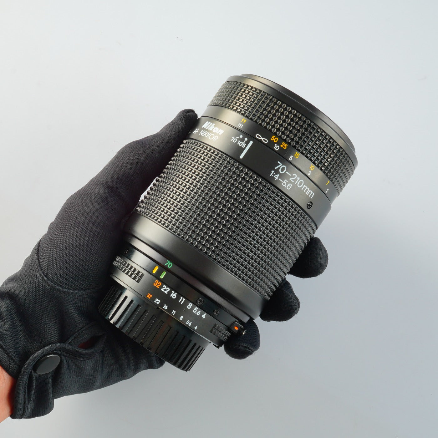 Nikon AF NIKKOR 70-210mm F/4-5.6 ズームレンズ