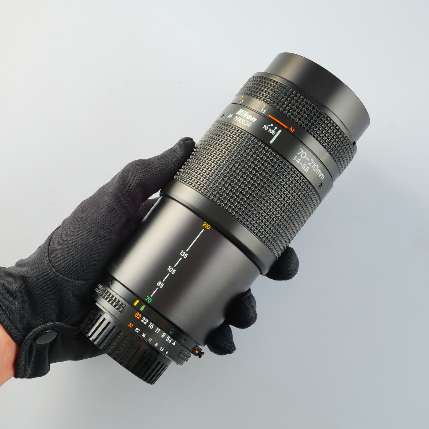Nikon AF NIKKOR 70-210mm F/4-5.6 ズームレンズ
