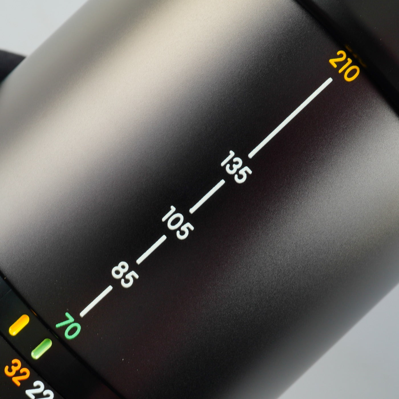 Nikon AF NIKKOR 70-210mm F/4-5.6 ズームレンズ