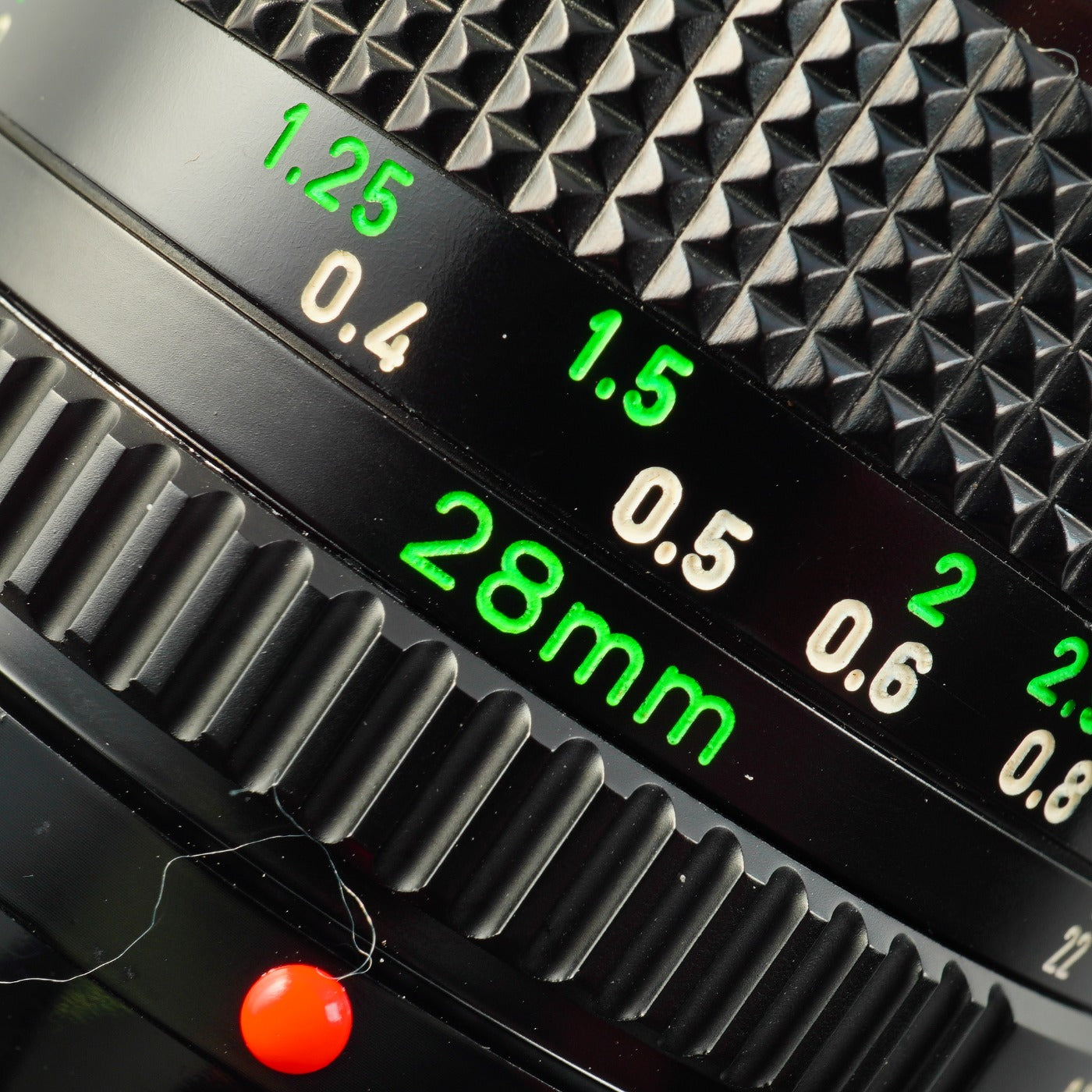Canon New FD NFD 28mm F/2.8 単焦点レンズ