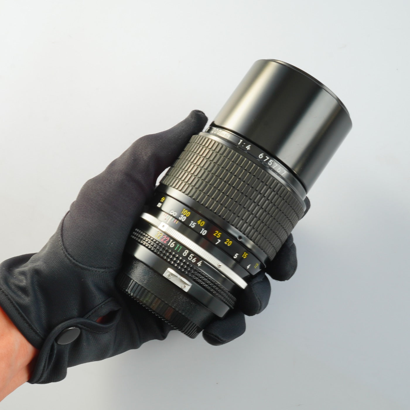 Nikon 非Ai NIKKOR 200mm F/4 単焦点レンズ
