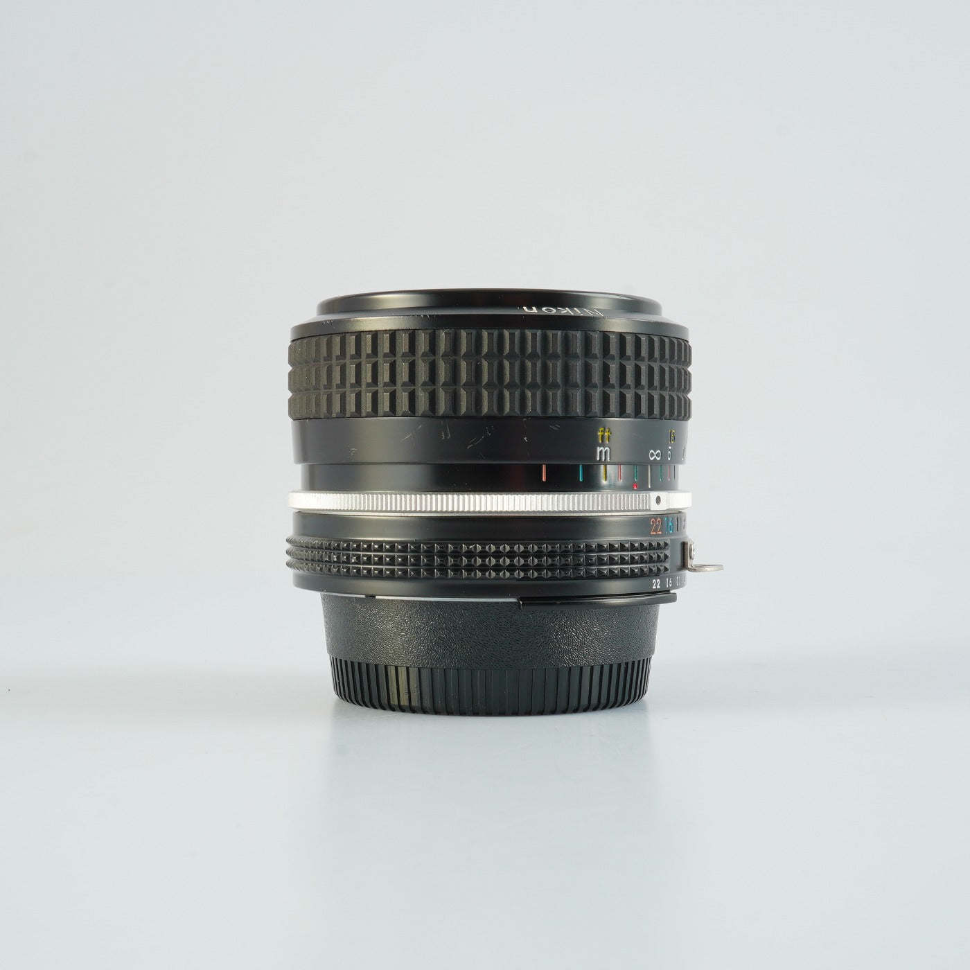 Nikon Ai Nikkor 28mm F/2.8 単焦点レンズ