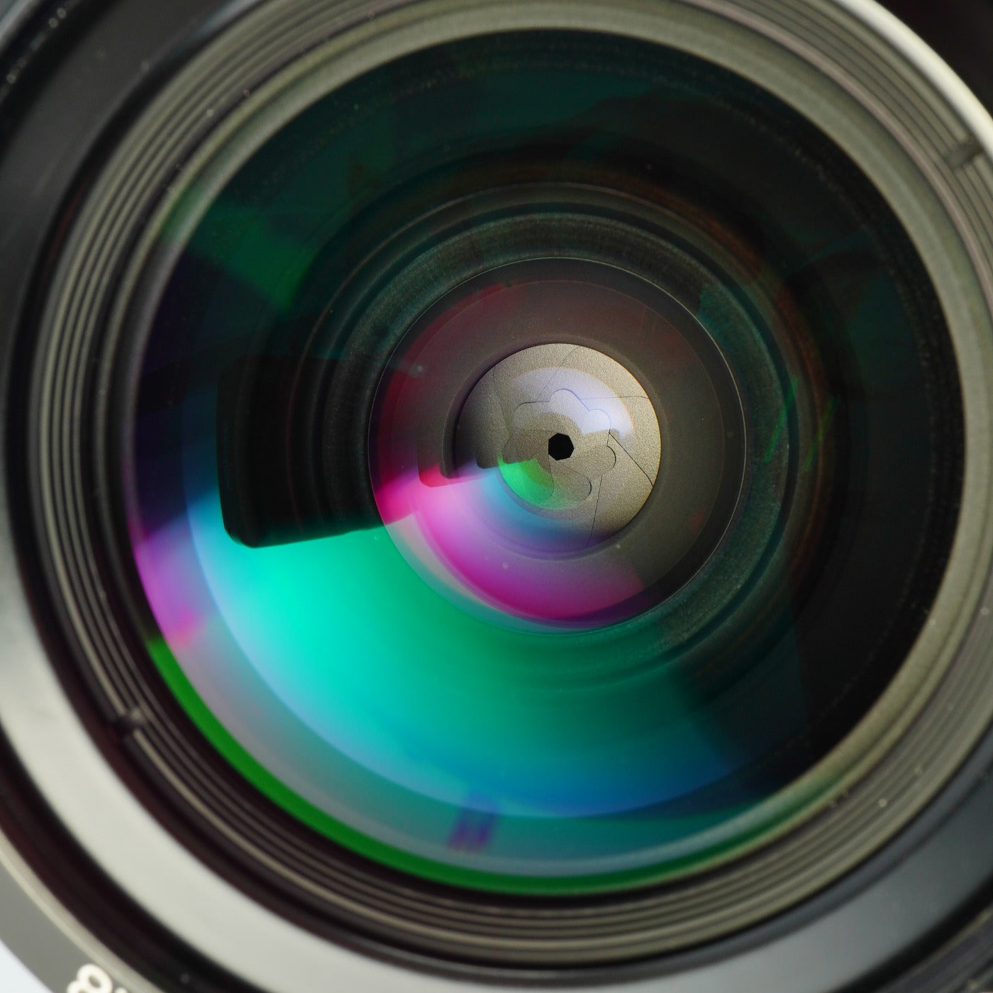 Nikon Ai Nikkor 28mm F/2.8 単焦点レンズ