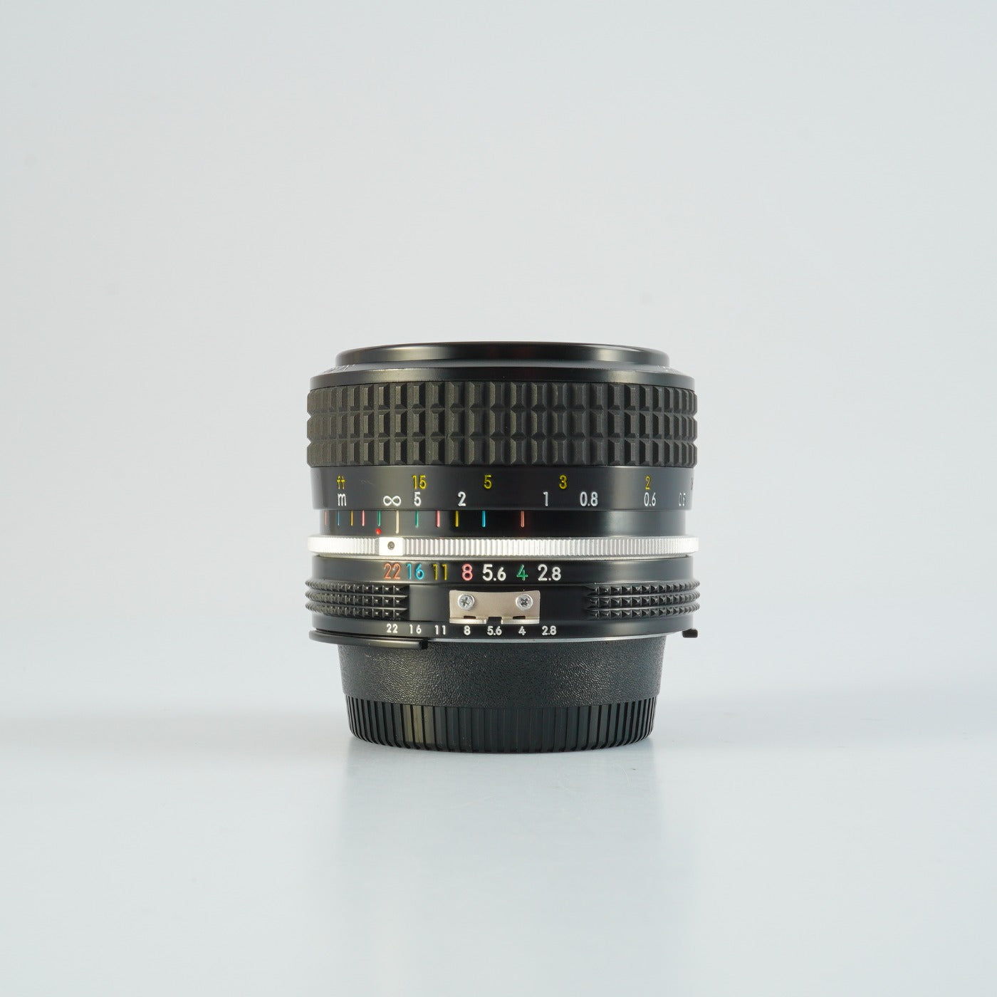 Nikon Ai Nikkor 28mm F/2.8 単焦点レンズ