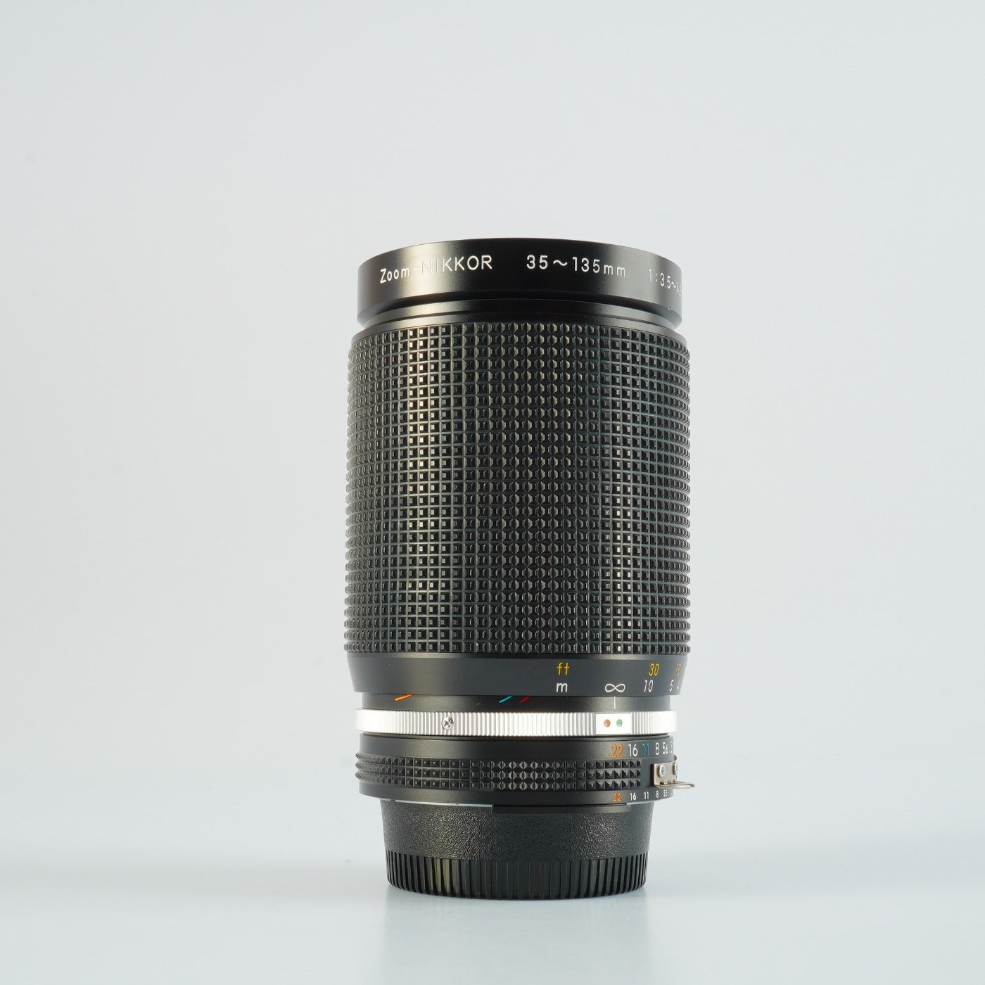 Nikon Ai-S Zoom-NIKKOR 35-135mm F/3.5-4.5 ズームレンズ