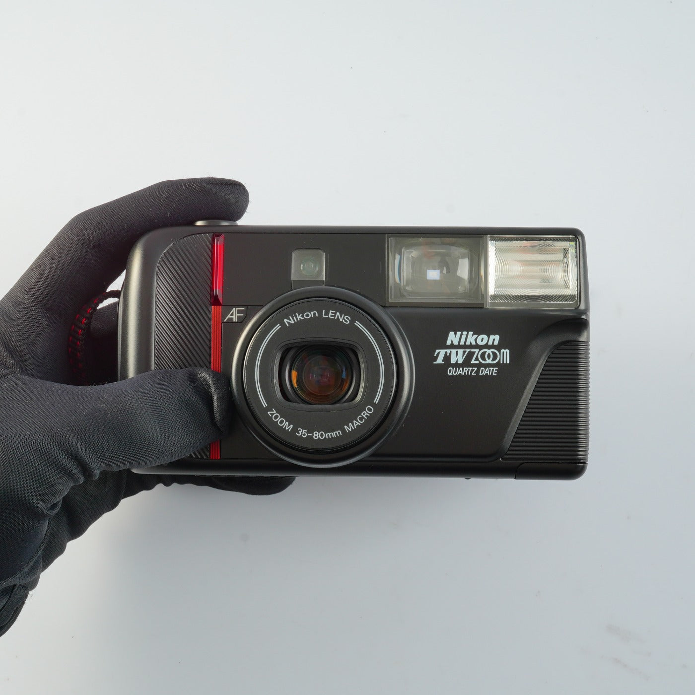 Nikon TW Zoom 35-80 Quartz Date コンパクトフィルムカメラ