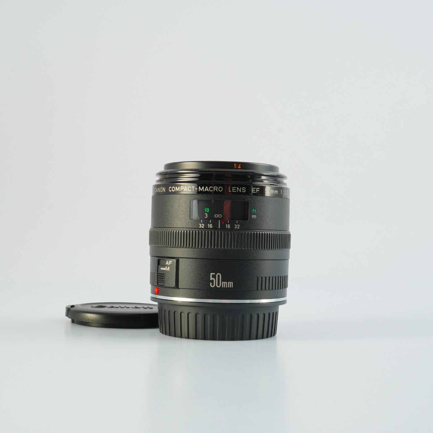Canon EF COMPACT-MACRO 50mm F/2.5 マクロレンズ