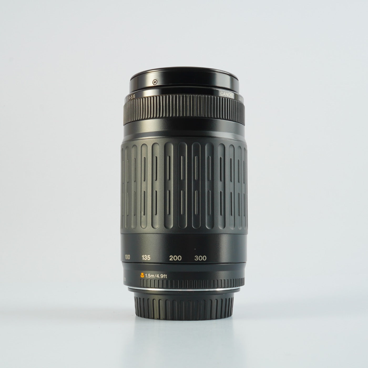 Canon EF 75-300mm F/4-5.6 ズームレンズ