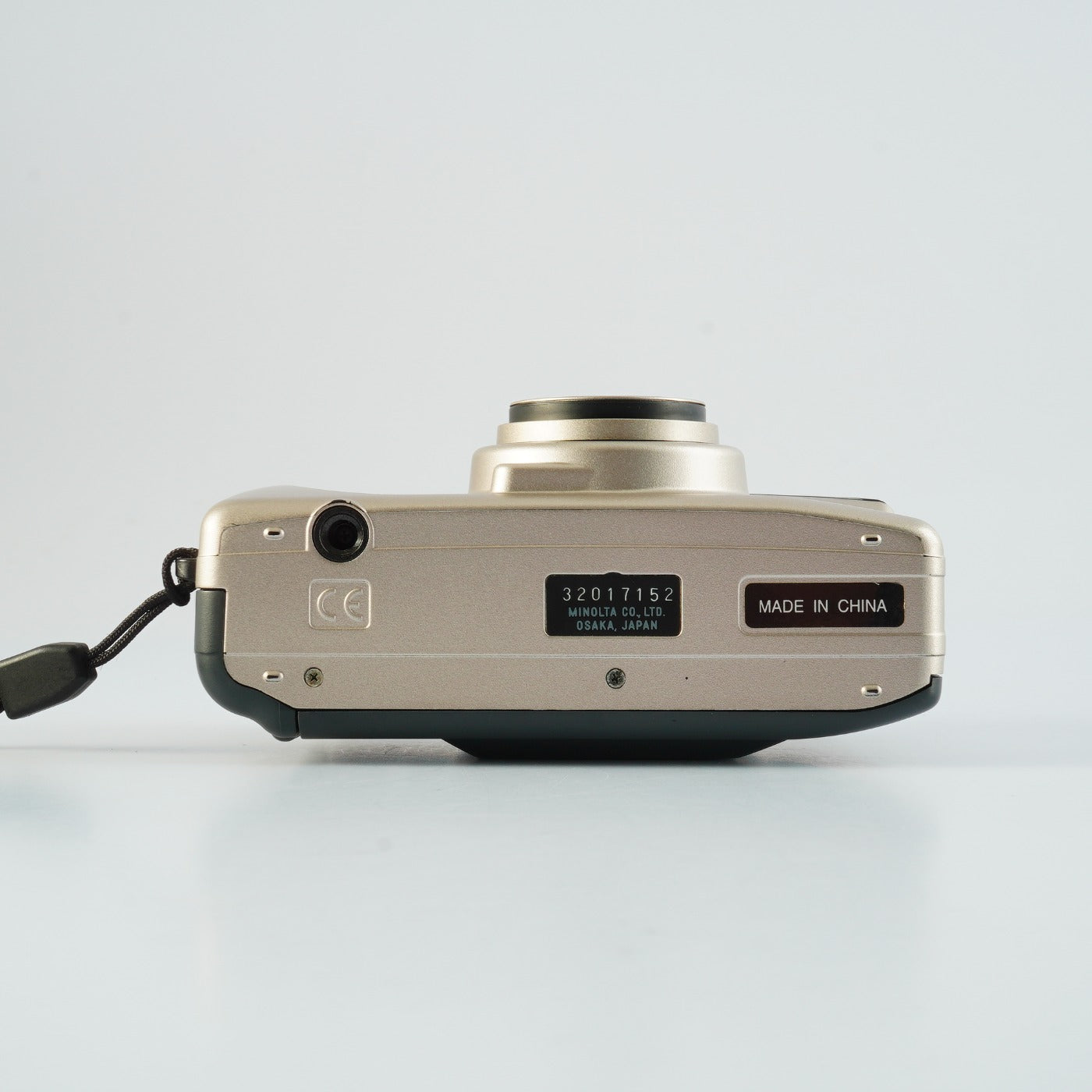 MINOLTA Riva zoom 90 DATE 38-90mm コンパクトフィルムカメラ