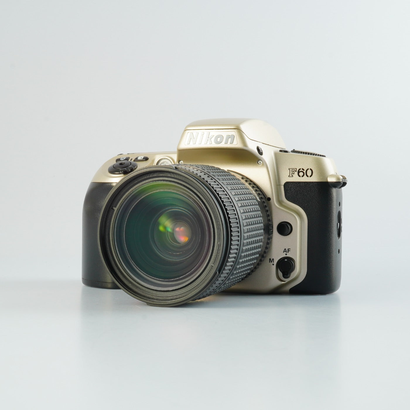 Nikon F60 ( N60 ) + AF Nikkor 28-80mm F/3.5-5.6 D AF フィルム一眼レフカメラ
