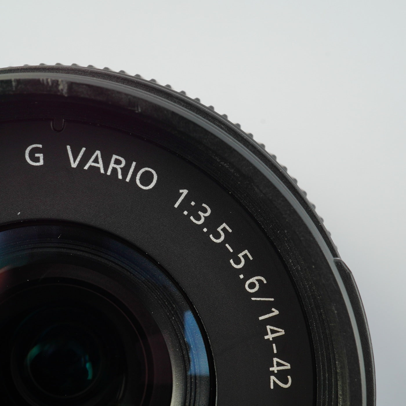 Panasonic Lumix G Vario 14-42mm F/3.5-5.6 ASPH MEGA O.I.S ズームレンズ