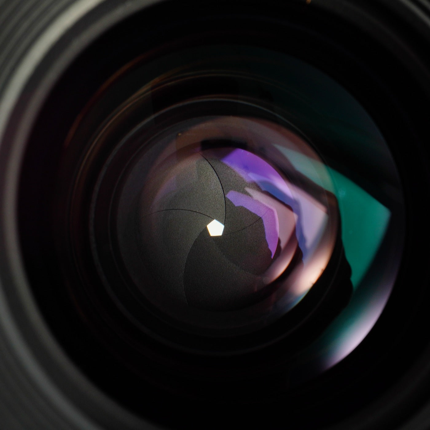 Canon New FD NFD 28mm F/2.8 単焦点レンズ