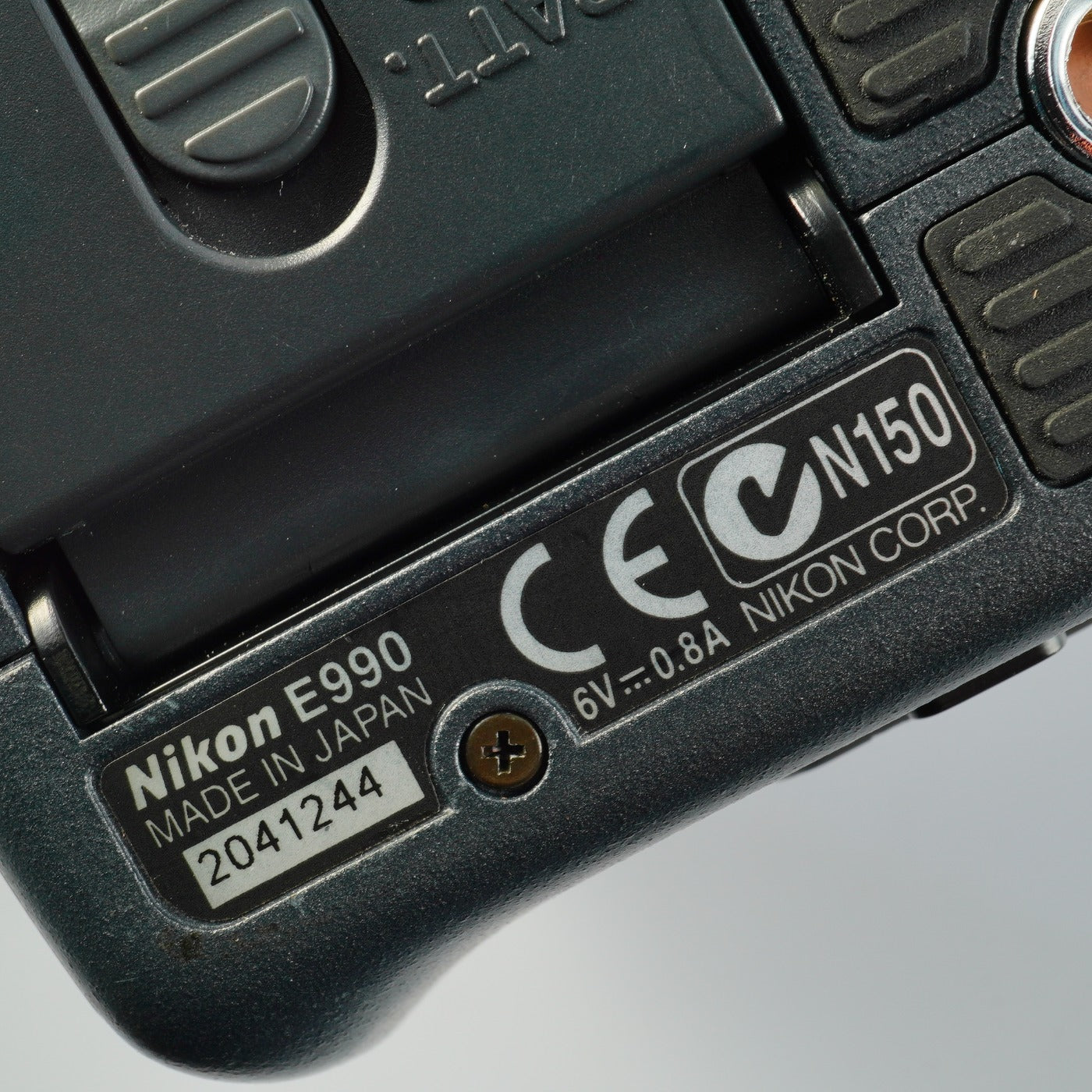 Nikon Coolpix 990 + CF 256MB コンパクトデジタルカメラ