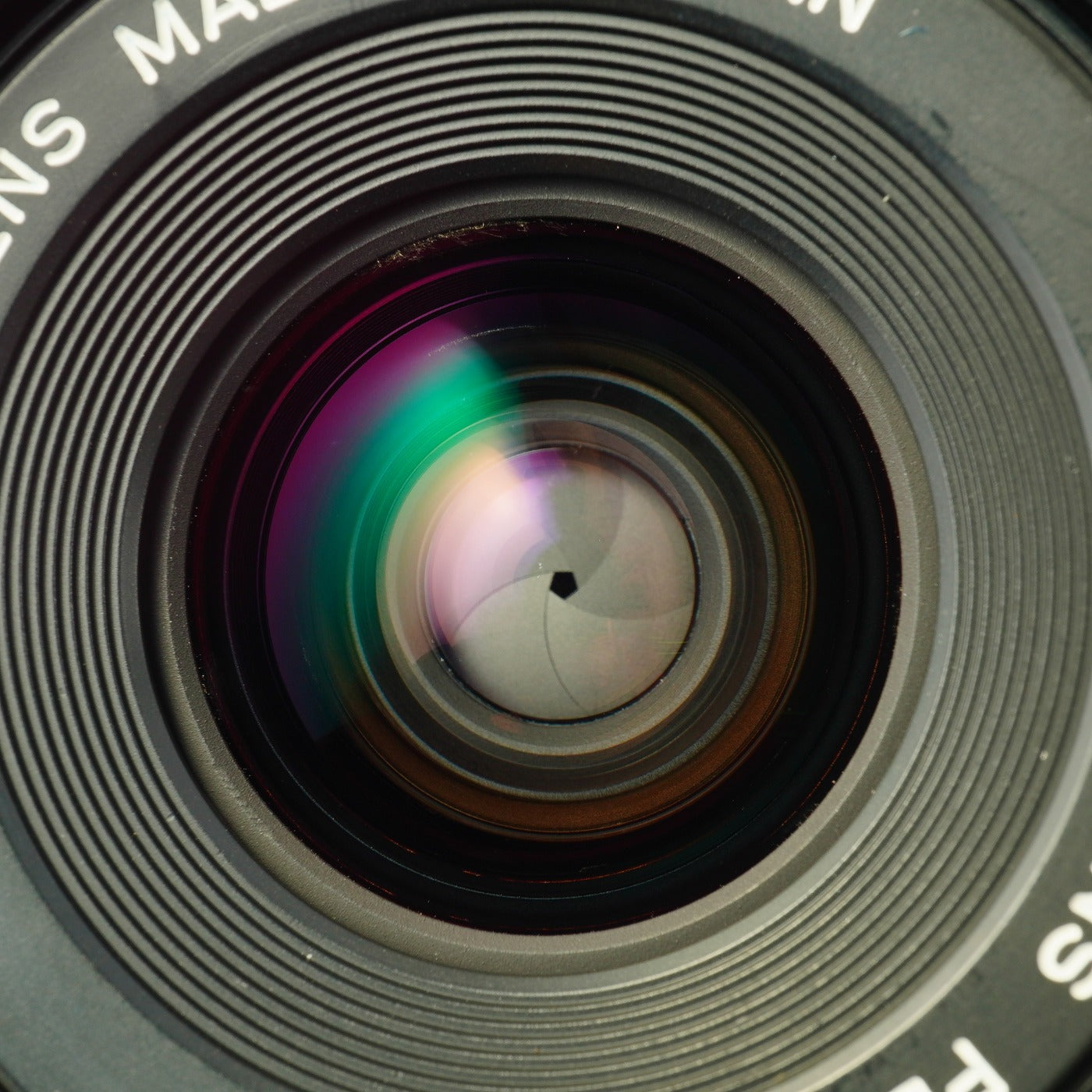 Canon New FD NFD 28mm F/2.8 単焦点レンズ