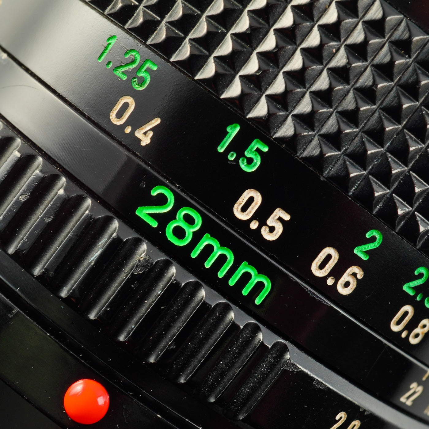 Canon New FD NFD 28mm F/2.8 単焦点レンズ
