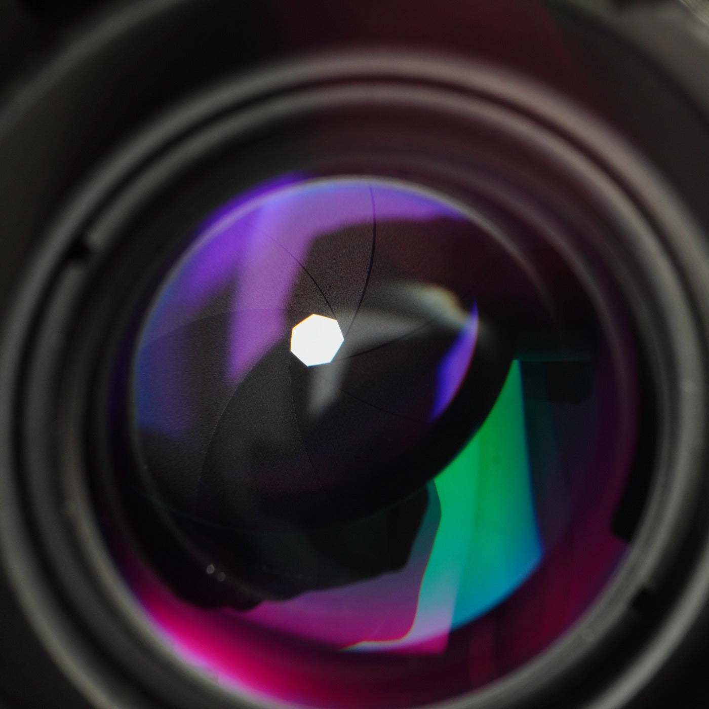【Serviced】 Nikon 非Ai NIKKOR 24mm F/2.8 単焦点レンズ