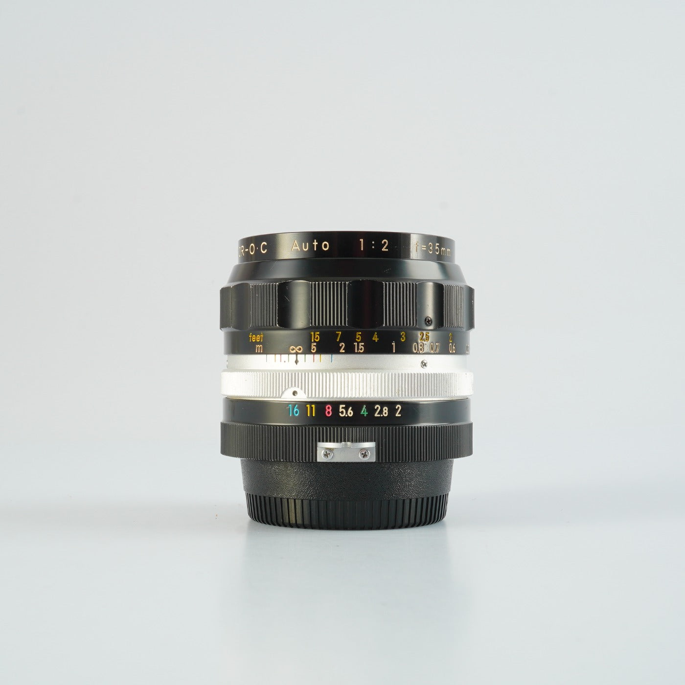 【Serviced】 Nikon 非Ai NIKKOR-O.C Auto 35mm F/2 単焦点レンズ