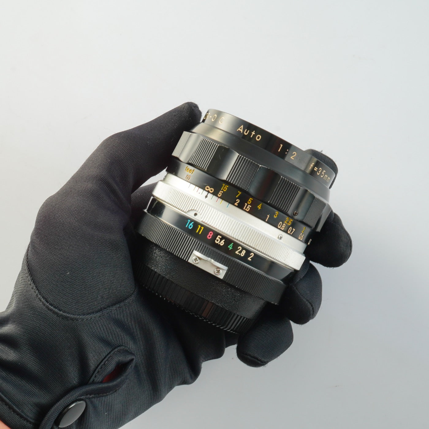 【Serviced】 Nikon 非Ai NIKKOR-O.C Auto 35mm F/2 単焦点レンズ