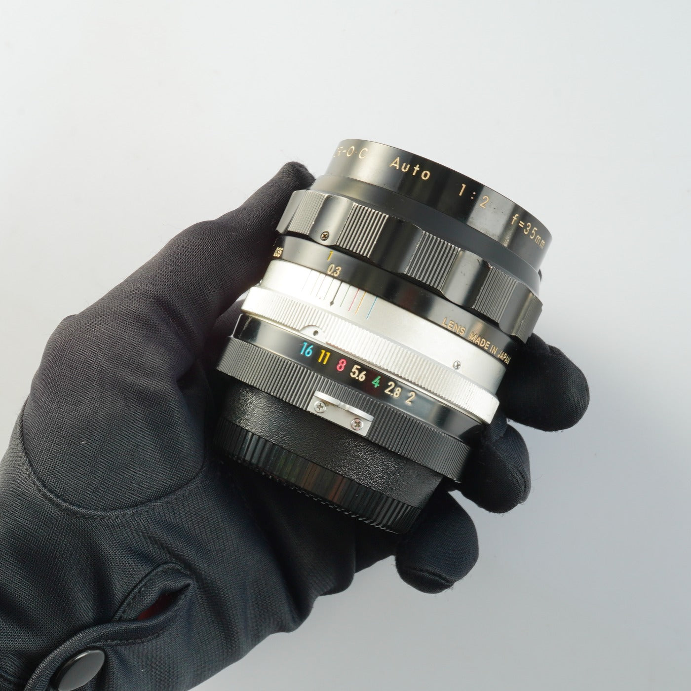 【Serviced】 Nikon 非Ai NIKKOR-O.C Auto 35mm F/2 単焦点レンズ