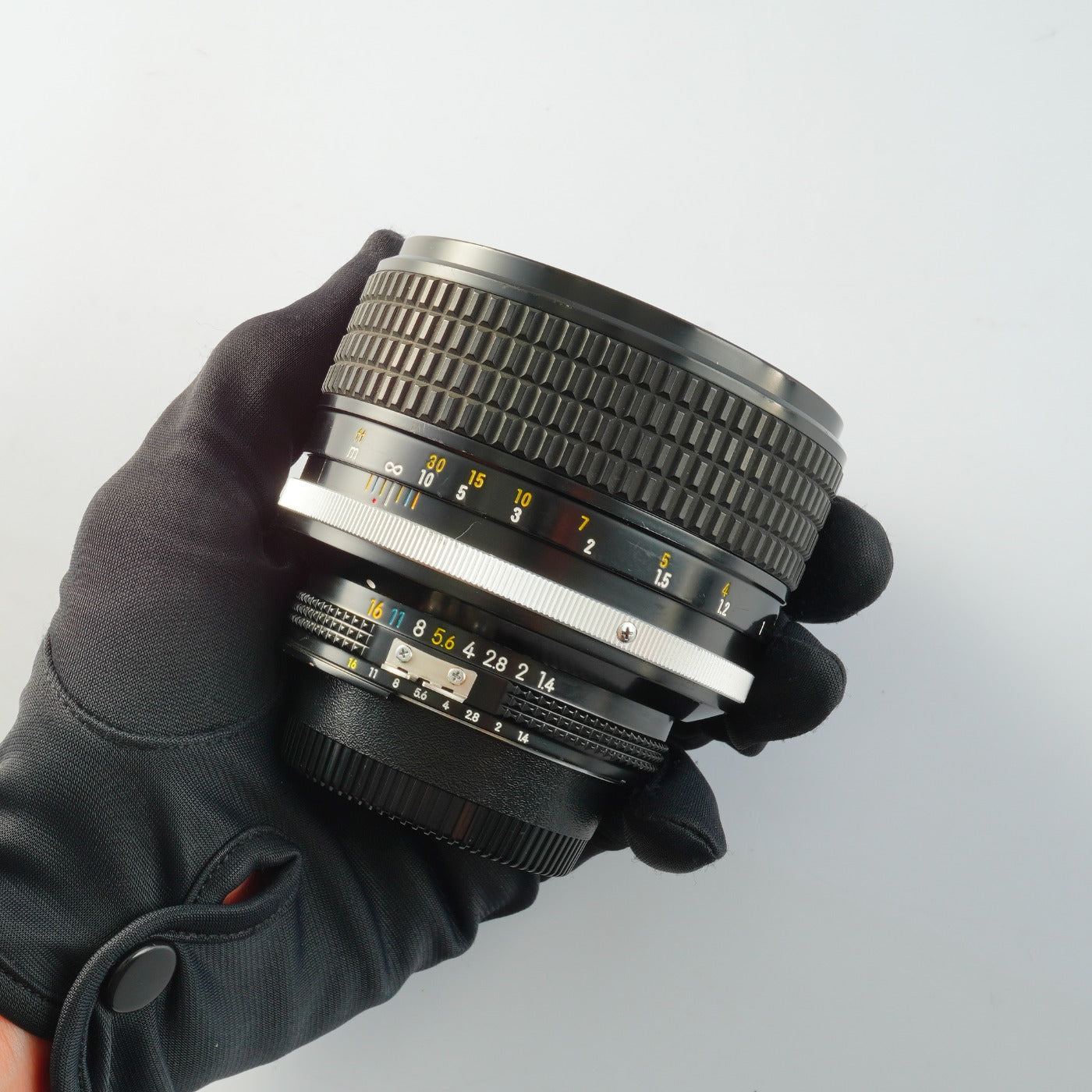 【Serviced】 Nikon Ai-S NIKKOR 85mm F/1.4 単焦点レンズ