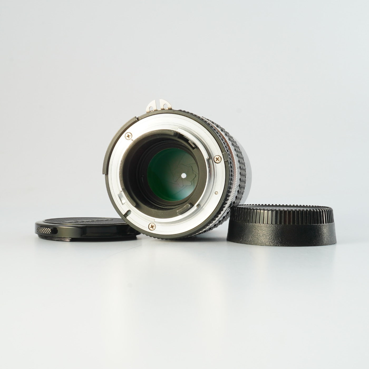 【Serviced】 Nikon Ai-S NIKKOR 135mm F/2.8 単焦点レンズ
