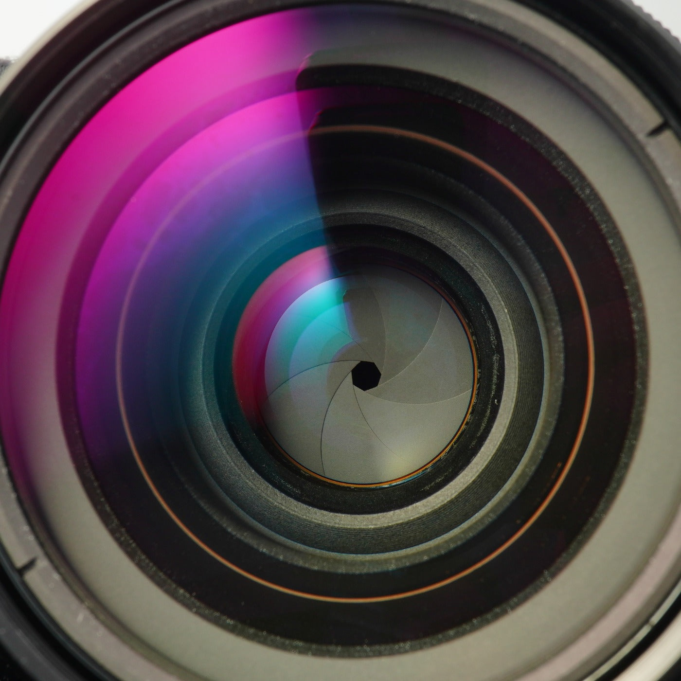 【Serviced】 Nikon 非Ai NIKKOR-O.C Auto 35mm F/2 単焦点レンズ