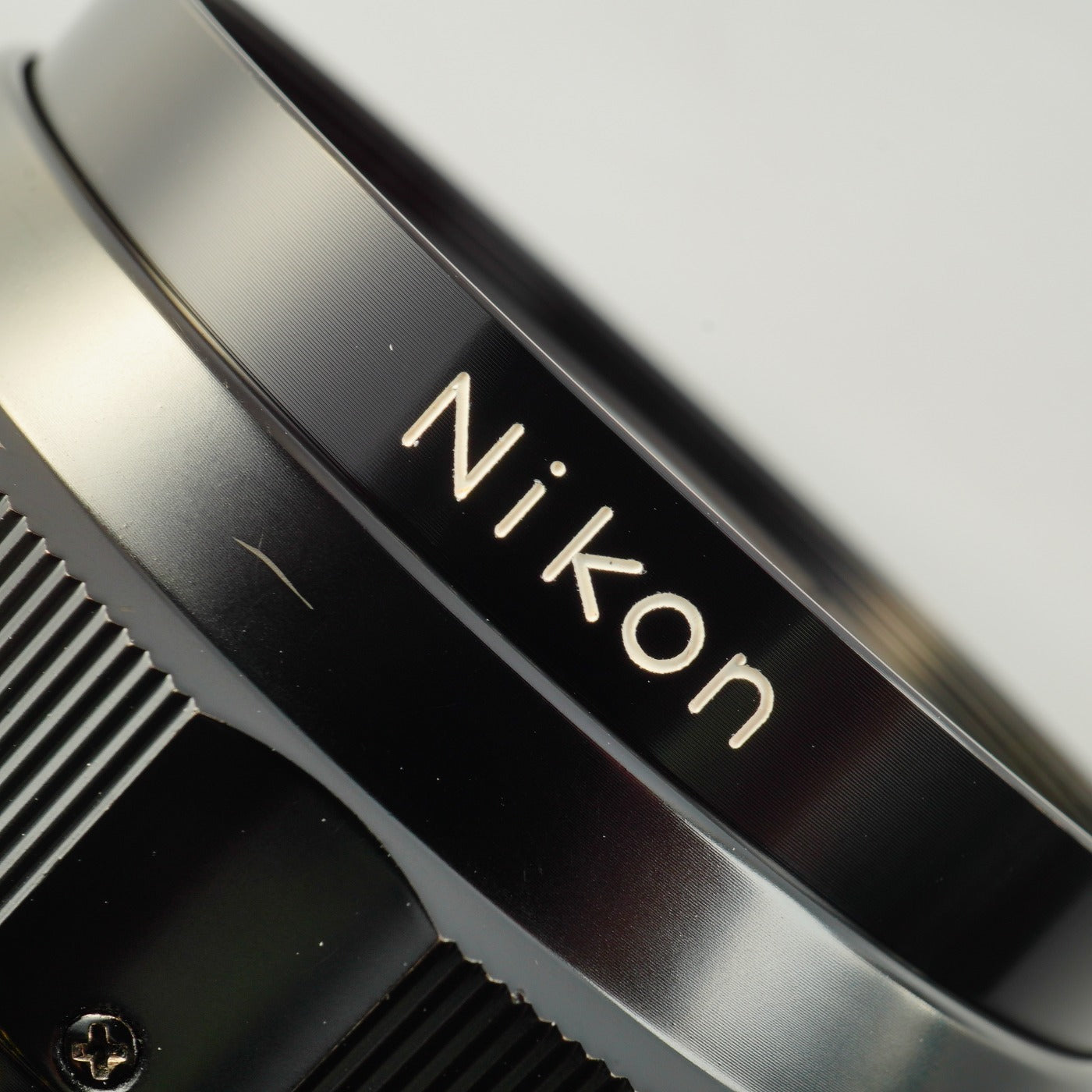 【Serviced】 Nikon 非Ai NIKKOR-O.C Auto 35mm F/2 単焦点レンズ