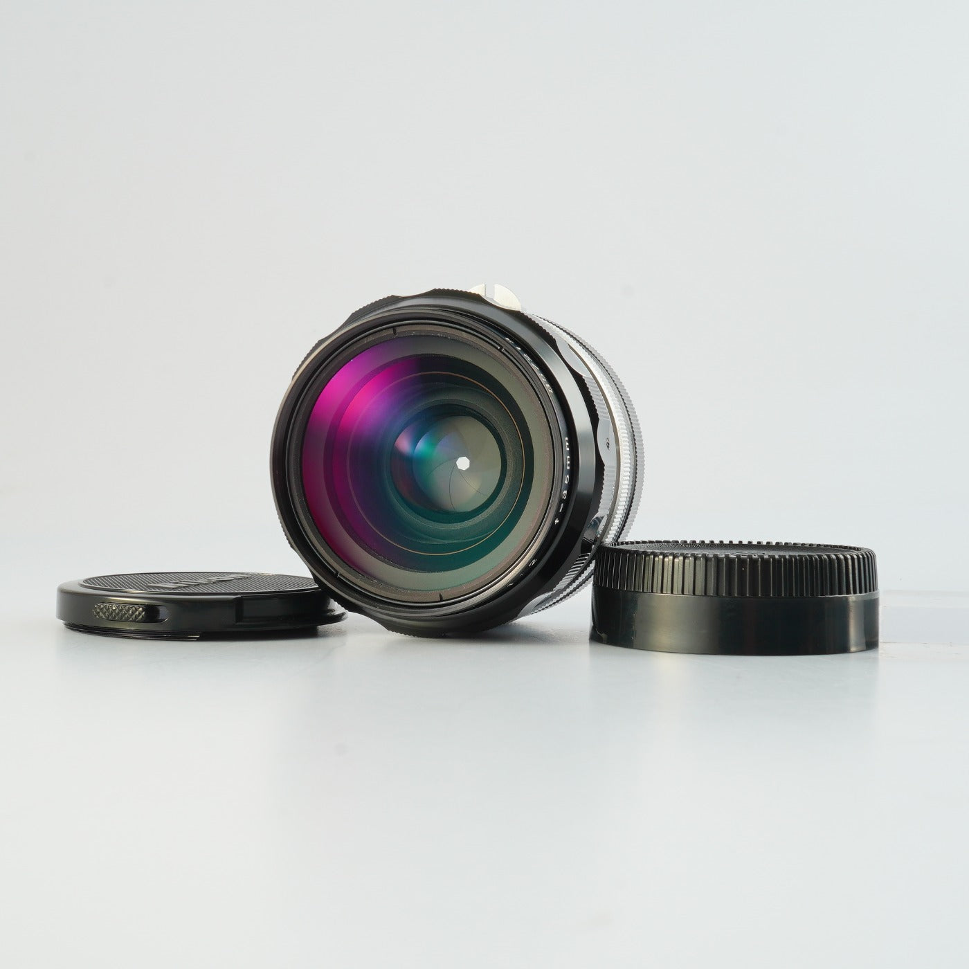 【Serviced】 Nikon 非Ai NIKKOR-O.C Auto 35mm F/2 単焦点レンズ