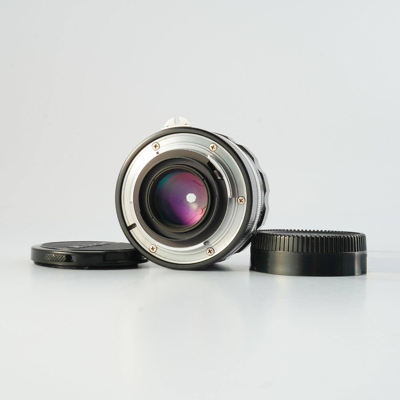 【Serviced】 Nikon 非Ai NIKKOR-O.C Auto 35mm F/2 単焦点レンズ